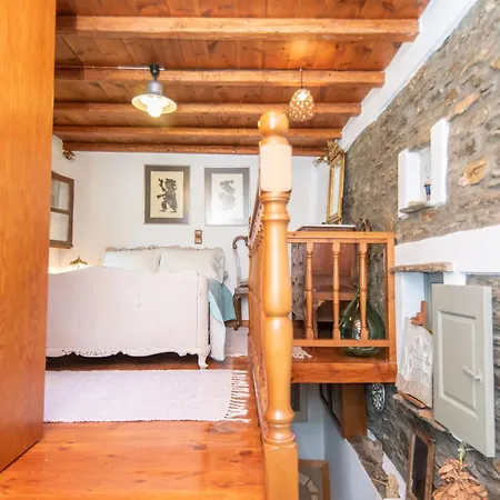 Gladiolus House - Tinos *